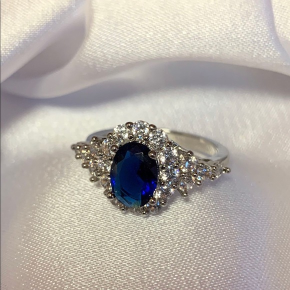 Real sterling silver 925 ring with sapphires blue - Picture 4 of 4